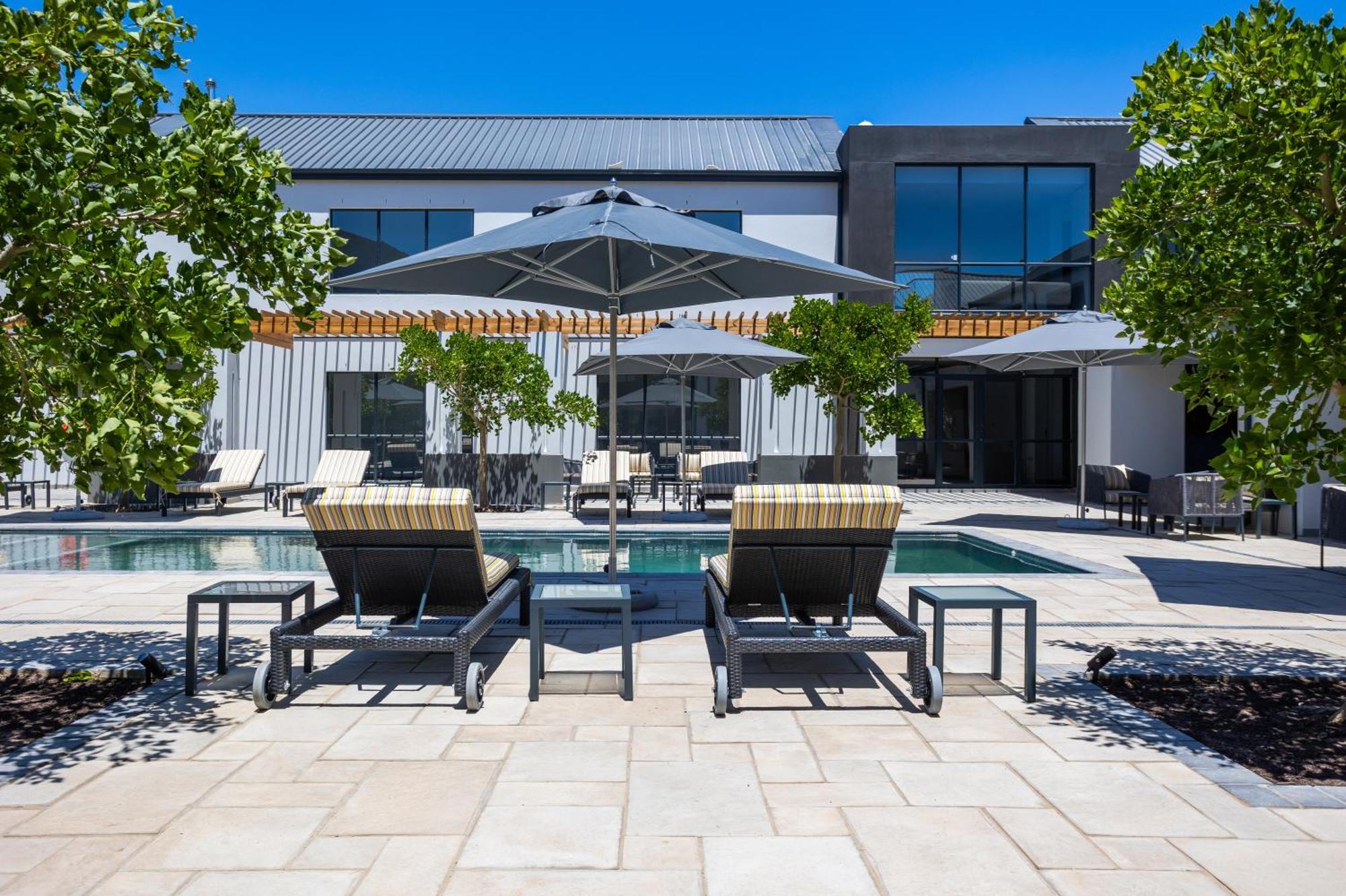 Franschhoek Hotel ภายนอก รูปภาพ