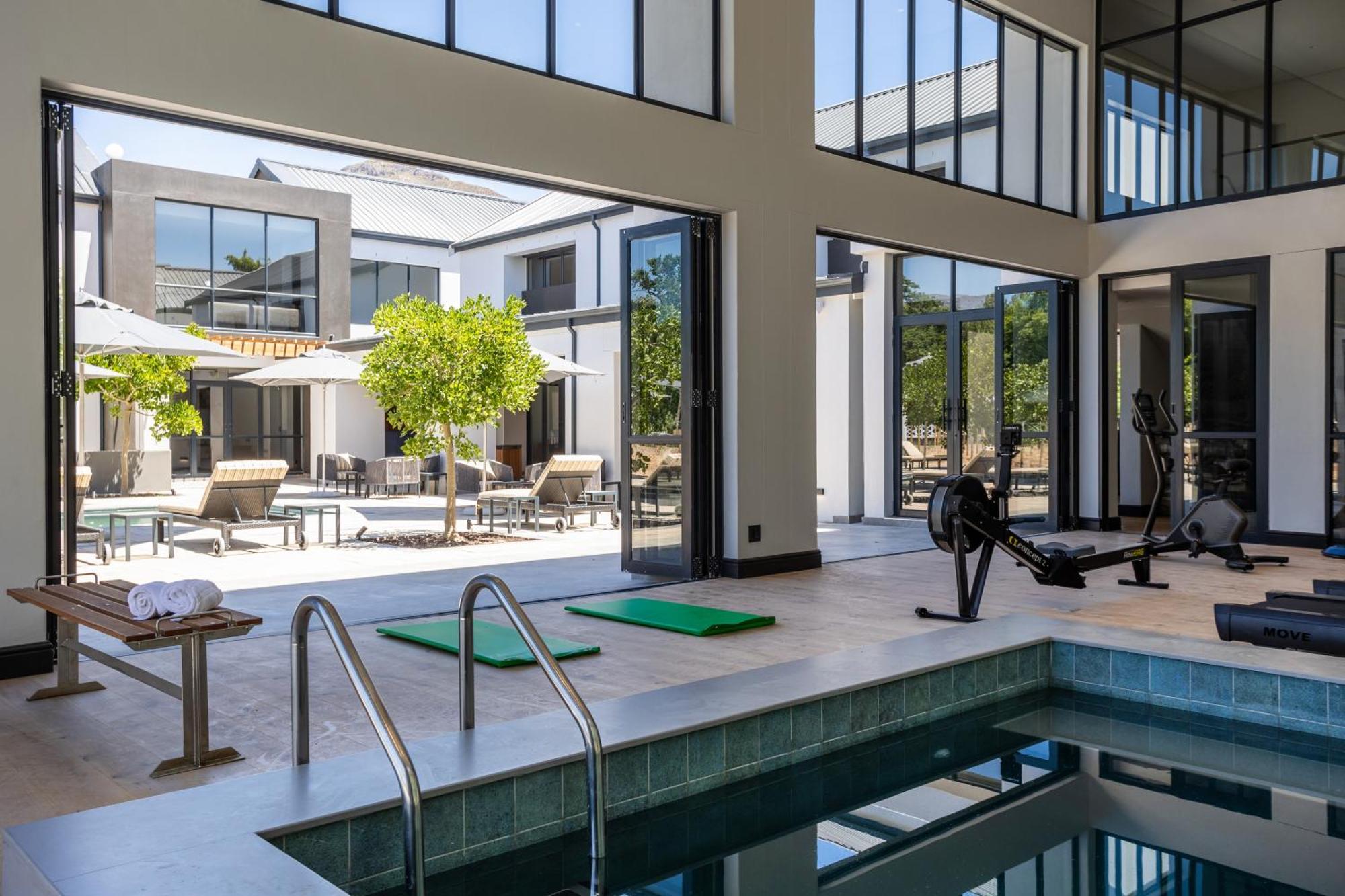 Franschhoek Hotel ภายนอก รูปภาพ